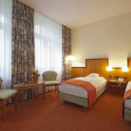 Western Excelsior 4*