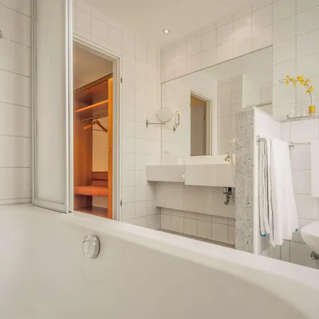 Western Excelsior 4*