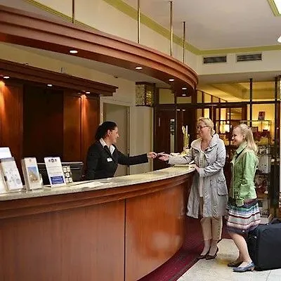Hotel Western Excelsior 4*